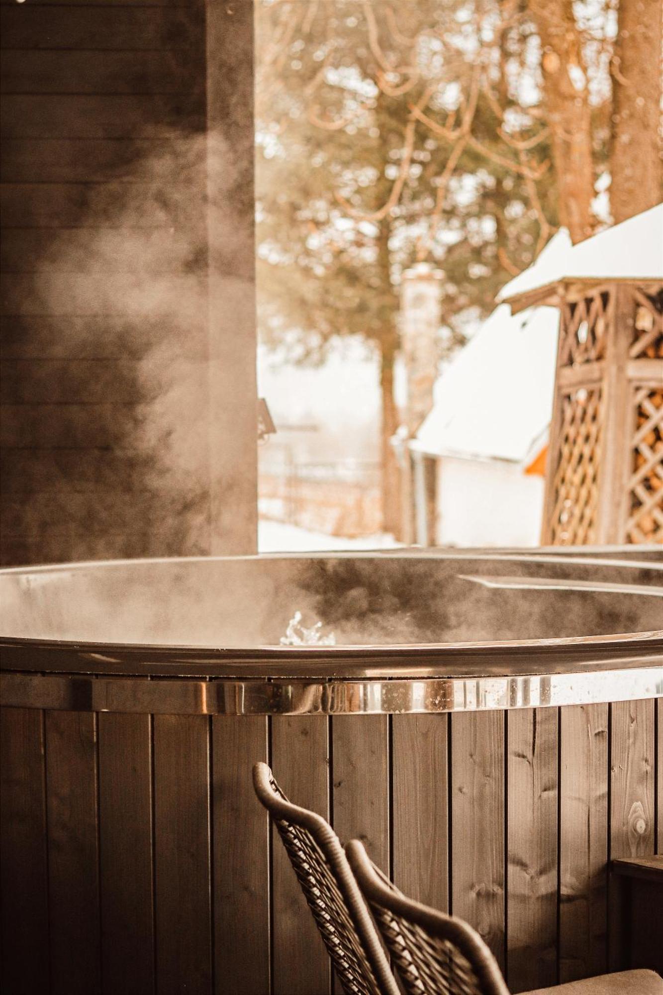 Szmerkowa Chatynka Z Kominkiem I Jacuzzi W Karkonoszach Lubawka Buitenkant foto